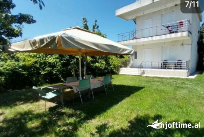 Shtepi me qera 4+1 ne Durres - 1,000 Euro