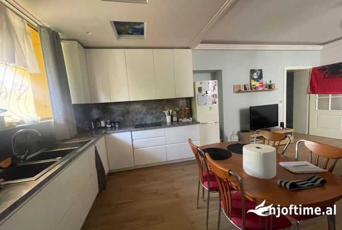Shtepi me qera 1+1 ne Tirane - 500 Euro