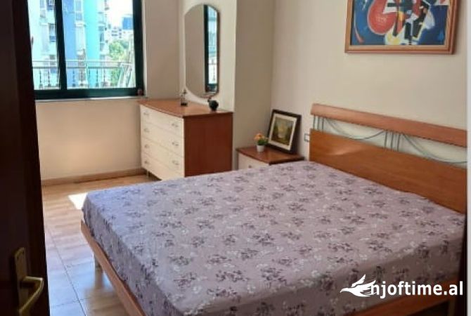 Shtepi me qera 1+1 ne Tirane - 500 Euro