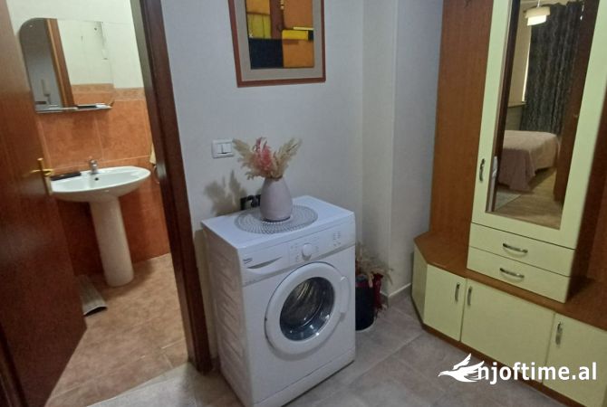 Shtepi me qera 1+1 ne Tirane - 480 Euro