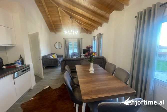 Shtepi ne shitje 3+1 ne Tirane - 450,000 Euro
