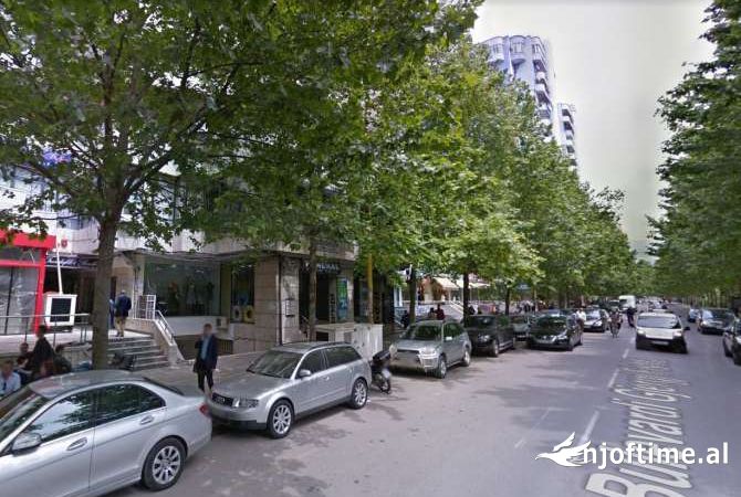 Ambient biznesi me qera 1+1 ne Tirane - 600 Euro