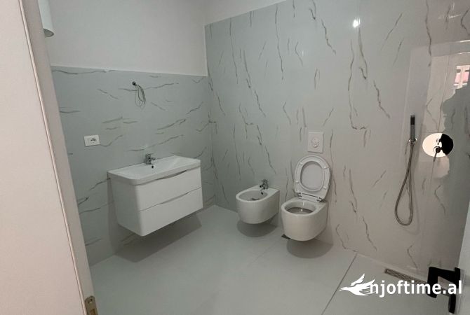 Casa in vendita 1+1 a Tirana - 135,000 Euro