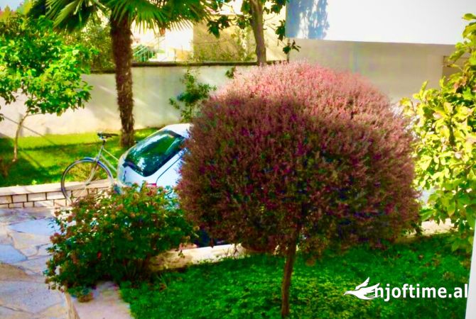 Casa in vendita 4+1 a Tirana - 577,000 Euro
