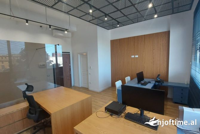 Business Property in Sale 1+1 in Tirana - 126,600 Euro