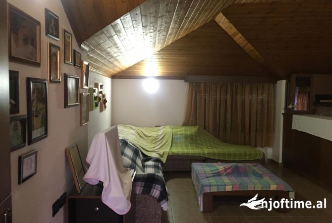 House for Sale 4+1 in Tirana - 250,000 Euro