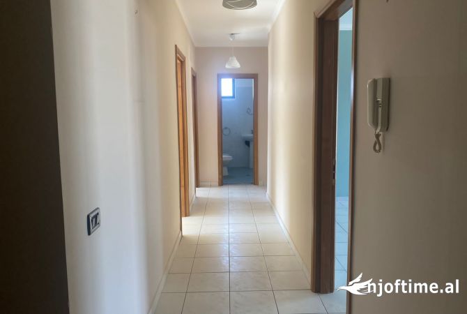 Shtepi ne shitje 2+1 ne Tirane - 75,000 Euro