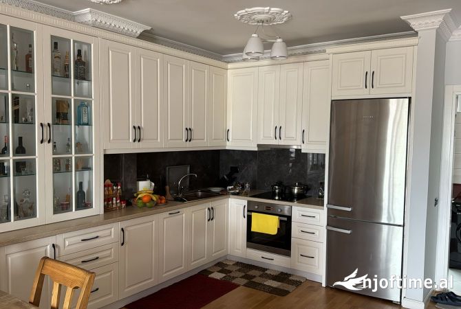 Shtepi ne shitje 3+1 ne Tirane - 330,000 Euro