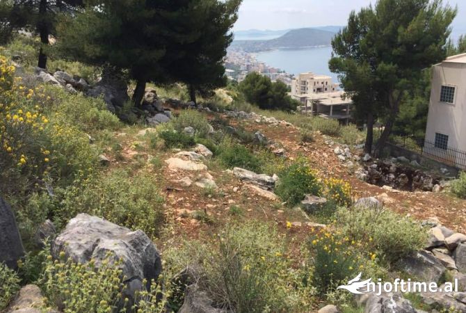 Truall ose Toke  ne Sarande - 110,000 Euro