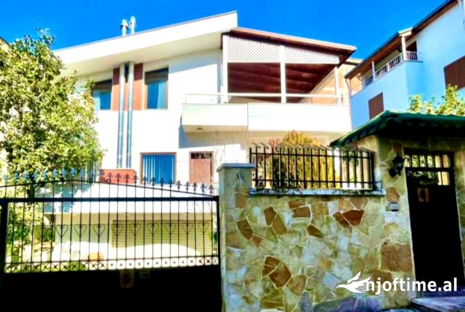 Shtepi ne shitje 4+1 ne Tirane - 600,000 Euro