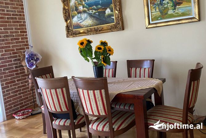 Shtepi me qera 3+1 ne Tirane - 1,000 Euro