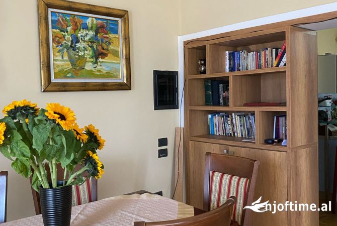 Shtepi me qera 3+1 ne Tirane - 1,000 Euro