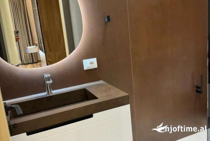 Shtepi me qera Apartament ne Tirane, 2+1, Mobilimi E mobiluar, Pagesa 1,500  Euro.