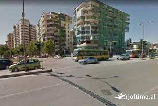 Ambient biznesi ne shitje 1+1 ne Tirane - 265,000 Euro