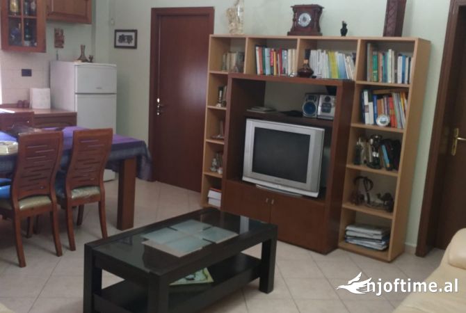 Shtepi ne shitje 3+1 ne Tirane - 110,000 Euro