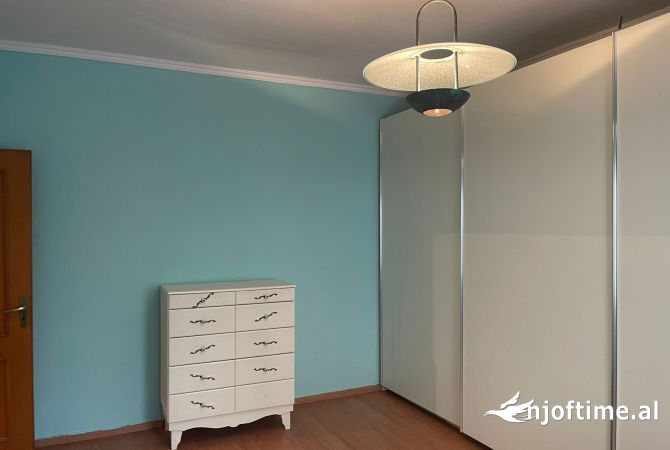 Shtepi ne shitje 3+1 ne Tirane - 235,000 Euro