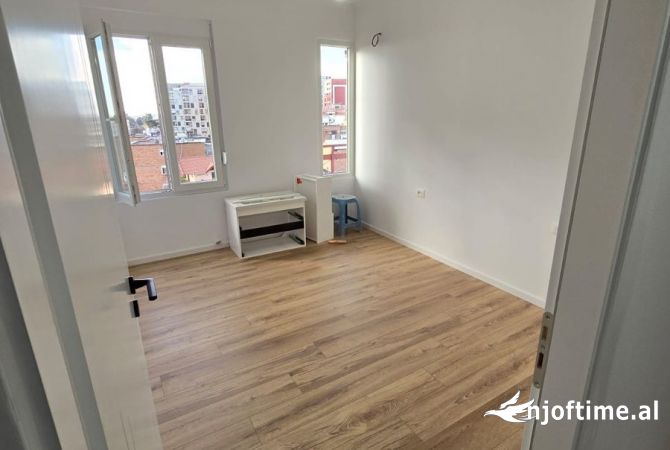 Shtepi ne shitje 2+1 ne Tirane - 132,000 Euro