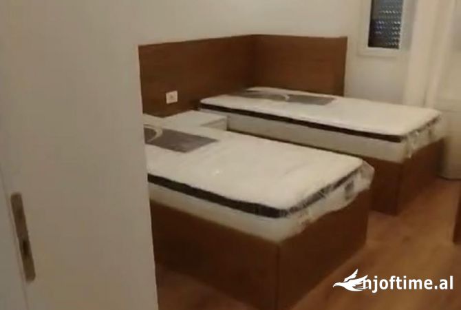 Shtepi me qera 2+1 ne Tirane - 1,300 Euro