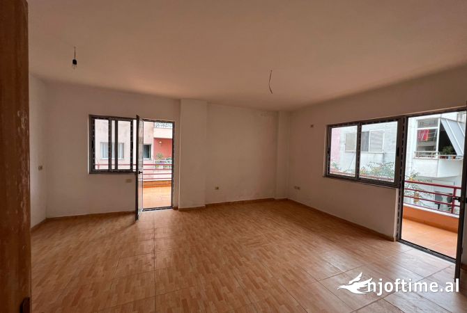 Shtepi ne shitje 3+1 ne Tirane - 193,000 Euro