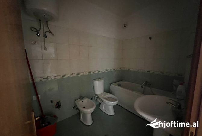 Shtepi ne shitje 3+1 ne Tirane - 193,000 Euro
