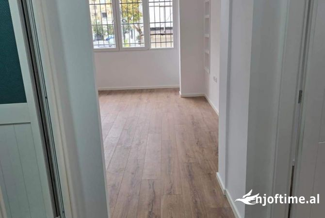 Shtepi ne shitje 2+1 ne Tirane - 120,000 Euro