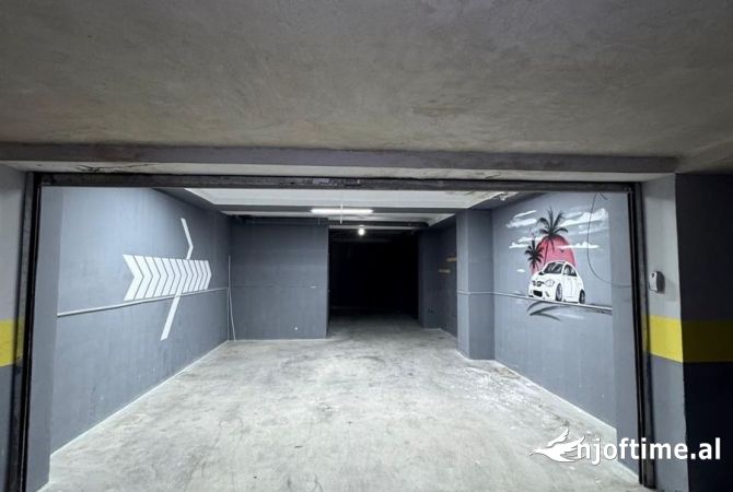 Ambient biznesi me qera 4+1 ne Tirane - 500 Euro