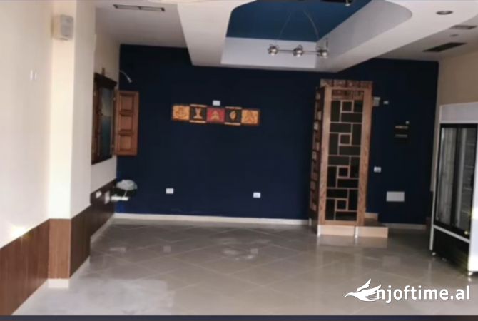 Ambient biznesi ne shitje 1+1 ne Tirane - 220,000 Euro