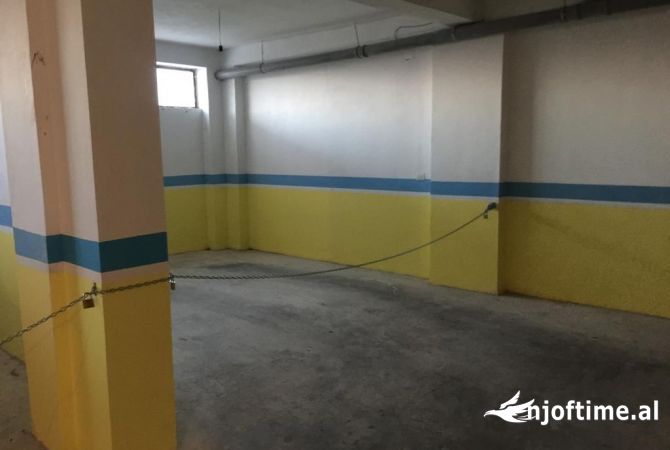 Ambient biznesi ne shitje 4+1 ne Tirane - 25,000 Euro