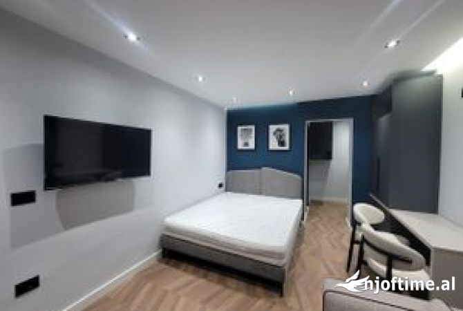 Shtepi ne shitje Apartament ne Tirane, 3+1, Mobilimi E mobiluar, Pagesa 268,000  Euro.