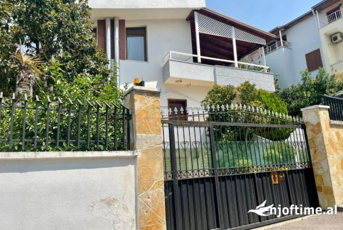 Shtepi ne shitje 4+1 ne Tirane - 600,000 Euro