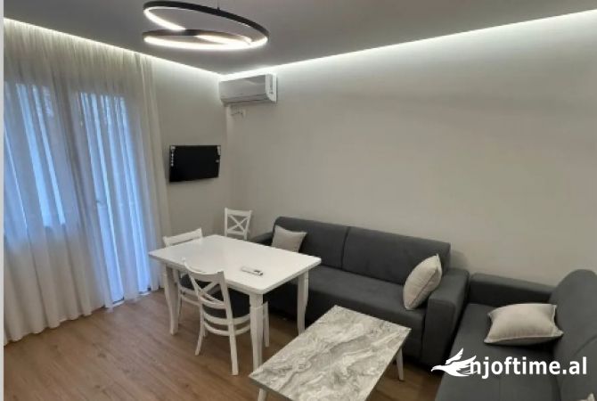 Shtepi me qera 1+1 ne Tirane - 600 Euro