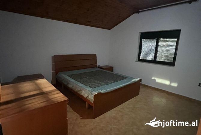 Shtepi ne shitje 4+1 ne Tirane - 320,000 Euro