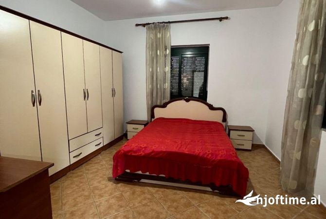 Shtepi ne shitje 4+1 ne Tirane - 320,000 Euro