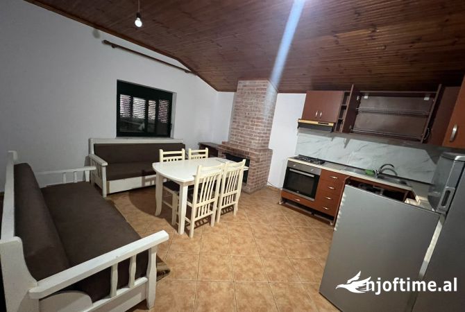 Shtepi ne shitje 4+1 ne Tirane - 320,000 Euro
