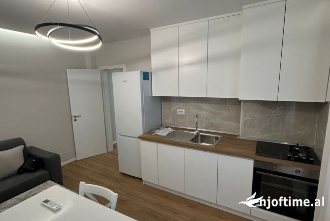 Shtepi me qera 1+1 ne Tirane - 600 Euro