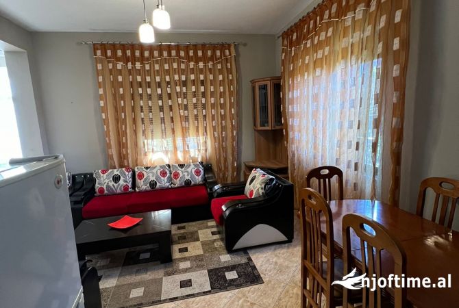 Casa in affitto 2+1 a Tirana - 1,000 Euro
