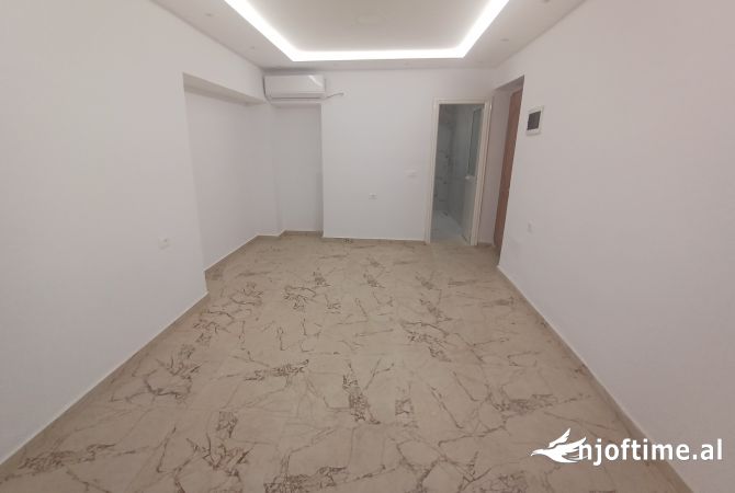 Ambient biznesi ne shitje 1+1 ne Tirane - 150,000 Euro