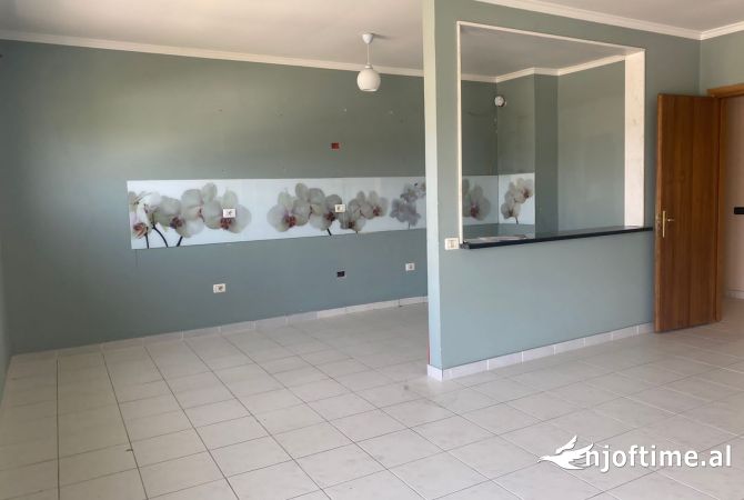 Shtepi ne shitje 2+1 ne Tirane - 75,000 Euro