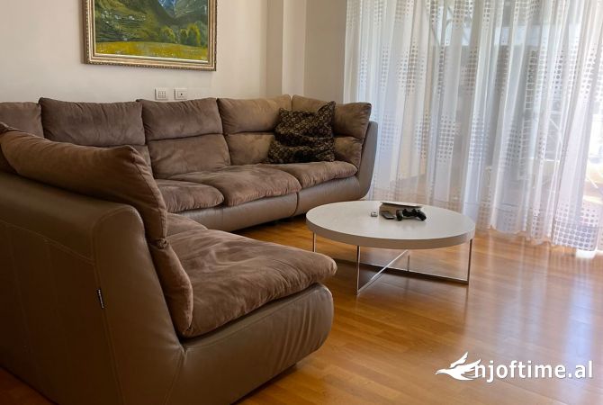 Shtepi ne shitje 2+1 ne Tirane - 239,000 Euro