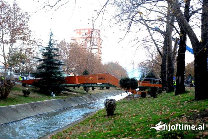 Ambient biznesi ne shitje 2+1 ne Tirane - 810,000 Euro