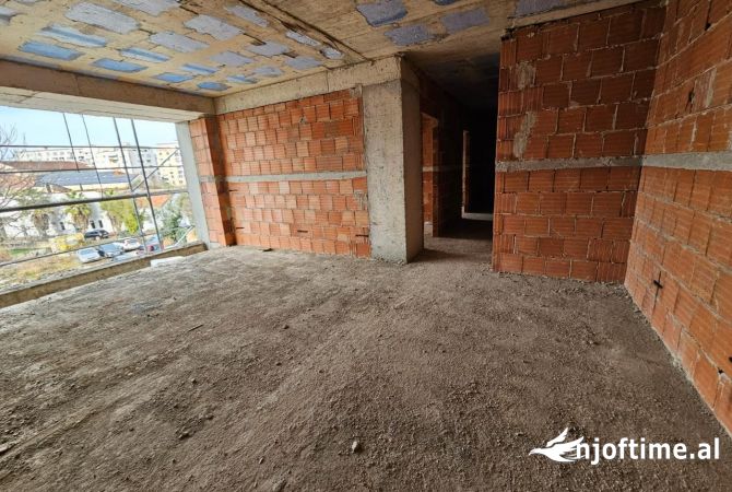Shtepi ne shitje 2+1 ne Tirane - 174,000 Euro
