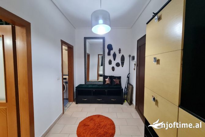Shtepi me qera 1+1 ne Tirane - 460 Euro
