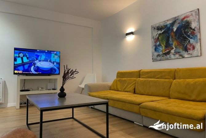 Shtepi me qera Apartament ne Tirane, 2+1, Mobilimi E mobiluar, Pagesa 750  Euro.