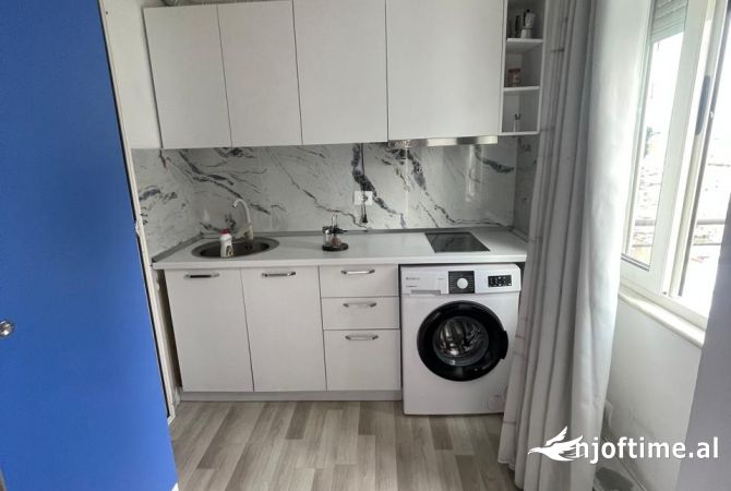 Shtepi me qera Apartament ne Tirane, Garsoniere, Mobilimi E mobiluar, Pagesa 500  Euro.