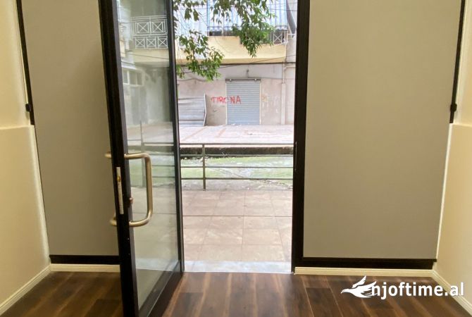 Ambient biznesi ne shitje 1+1 ne Tirane - 60,000 Euro