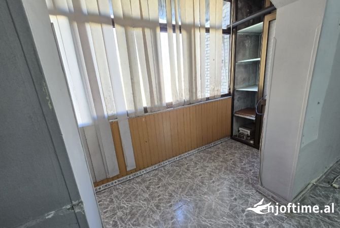 Shtepi me qera 2+1 ne Tirane - 400 Euro
