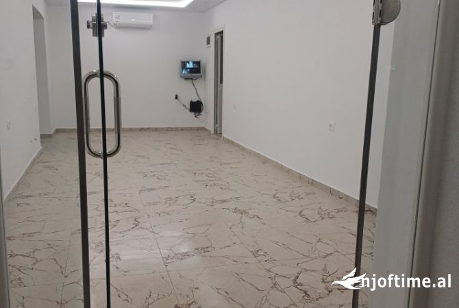 Ambient biznesi ne shitje 1+1 ne Tirane - 140,000 Euro