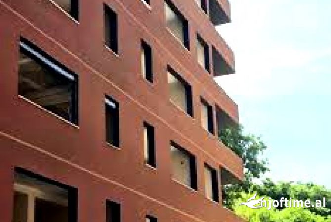 Shtepi ne shitje Apartament ne Tirane, 2+1, Mobilimi Bosh, pa mobiluar, Pagesa 175,000  Euro.