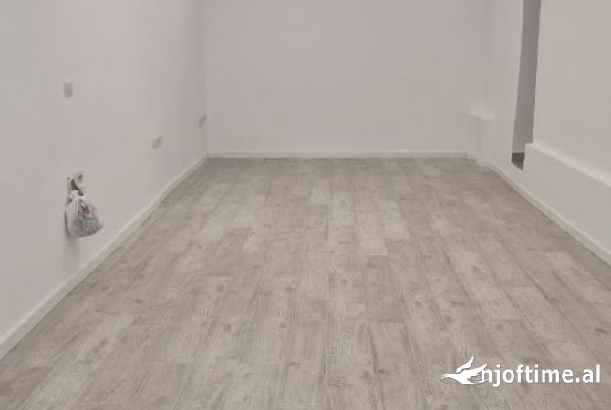 Ambient biznesi ne shitje 1+1 ne Tirane - 270,000 Euro