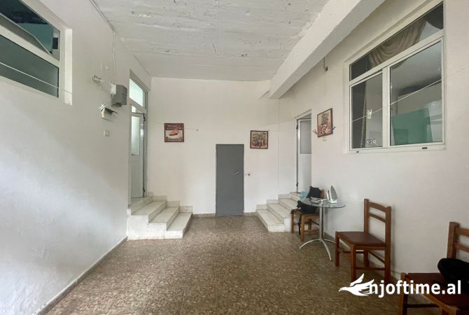 Shtepi ne shitje 1+1 ne Tirane - 134,000 Euro